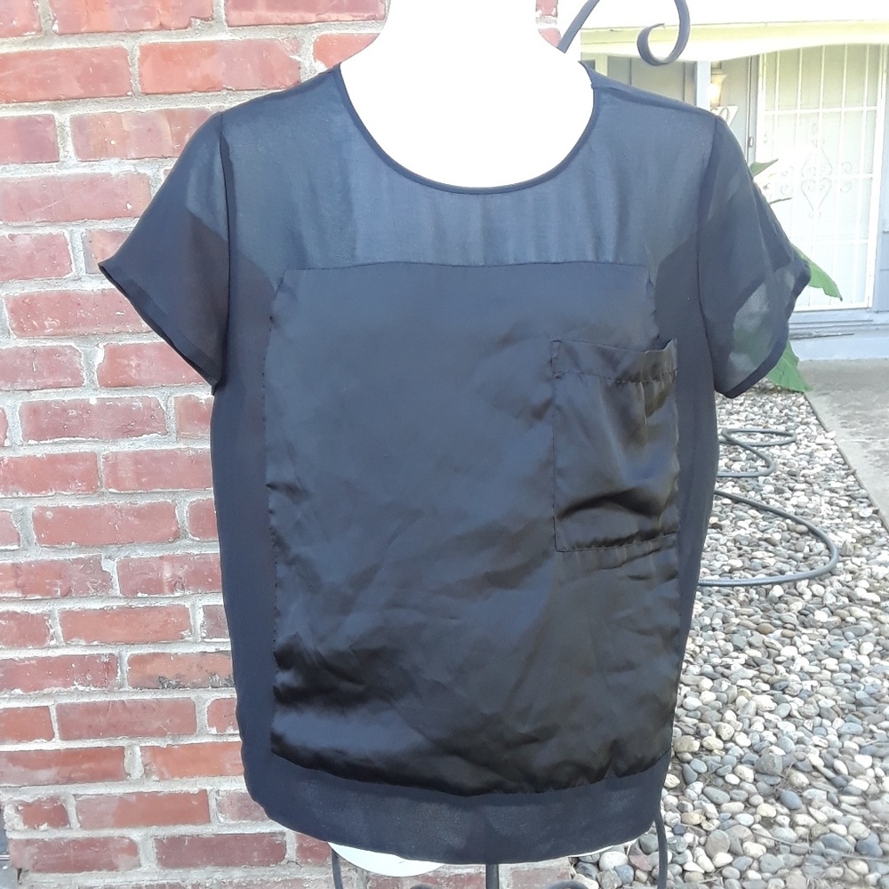 Sheer block top